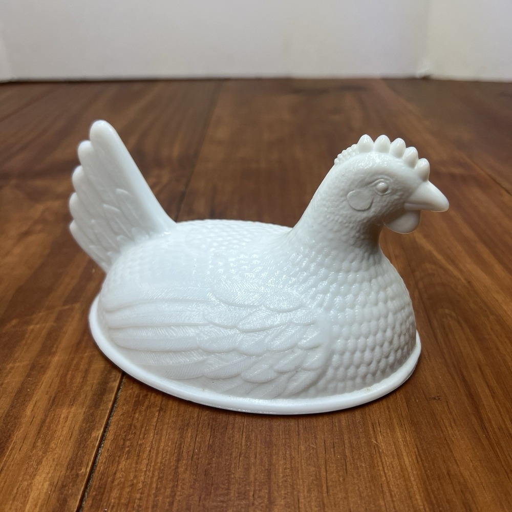 Indiana Glass Milk Glass Hen On Top Of A Nest Glass Hen Only No Bottom Container